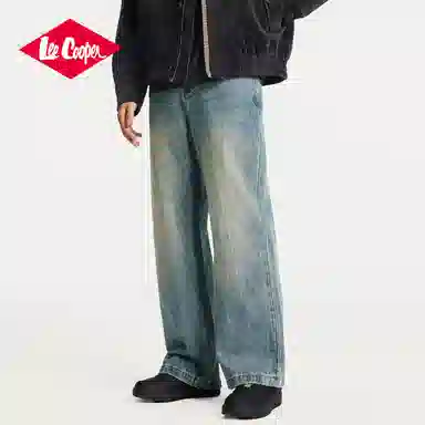 Lee Cooper
