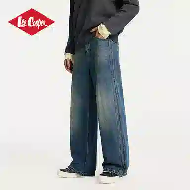Lee Cooper