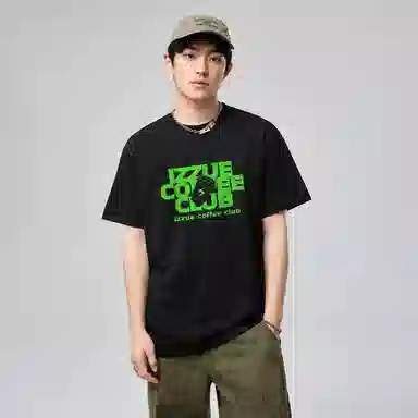 izzue I.TIzzue ClubT