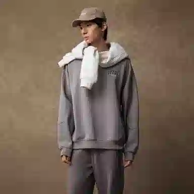 i.tizzue CleanfitLogo