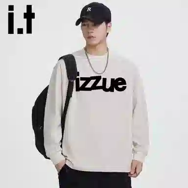 i.tizzue LOGOcleanfitT