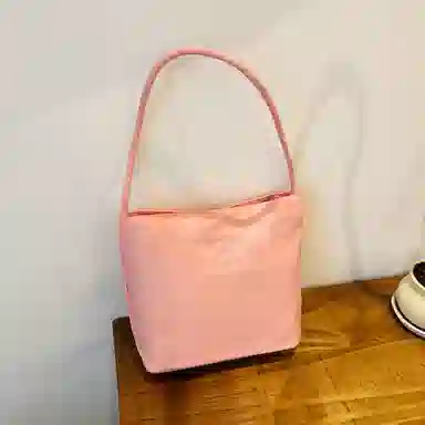TOUTSEUL YOLO Bucket Bag