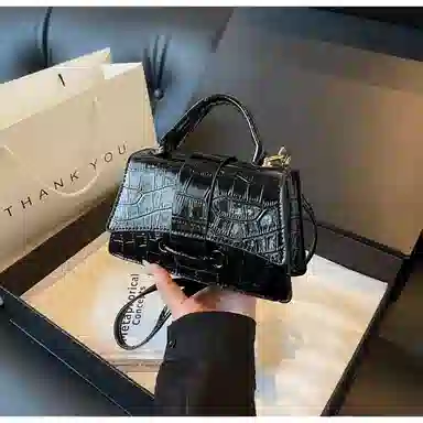 TOUTSEUL YOLO ins pu