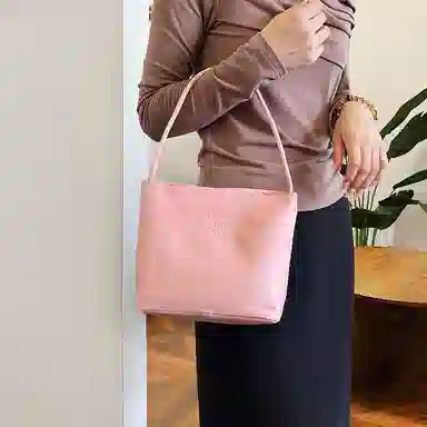 TOUTSEUL YOLO Bucket Bag