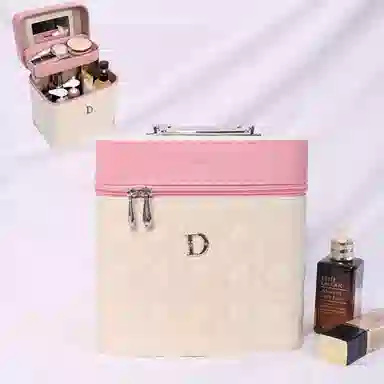 艾情草之恋 高颜值大容量便携手提化妆包