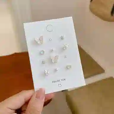 【梦幻星蝶】 极昼 小众精致高级感设计 时尚百搭通勤 甜酷粉色系立体镂空不规则熔岩蝴蝶四芒星流苏套装耳饰 合金 耳钉 男女同款情侣款