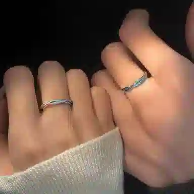 【S999足银|异地分开发】 极昼 莫比乌斯对戒 爱意交织爱无止境闪耀璀璨高级感设计可调节 浪漫约会告白礼赠 纯银 戒指 男女同款情侣款