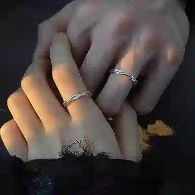 【S999足银|异地分开发】 极昼 莫比乌斯对戒 爱意交织爱无止境闪耀璀璨高级感设计可调节 浪漫约会告白礼赠 纯银 戒指 男女同款情侣款