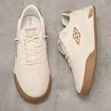 SENJIALUO Casual Leather Sneakers