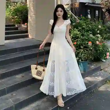 雾闪闪 高腰时尚舒适短袖连衣裙 女款