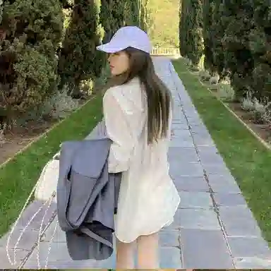 雾闪闪 纯色百搭休闲长袖衬衫 女款