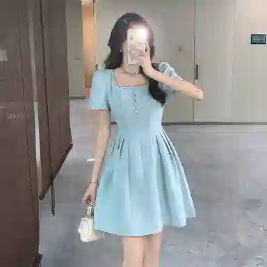 雾闪闪 时尚百搭纯色简约短袖连衣裙 女款