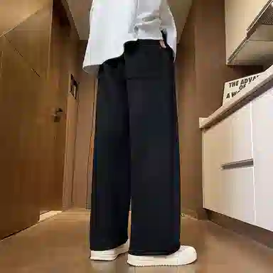 YICHEN