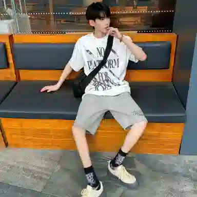TSMLXLT vibelogo