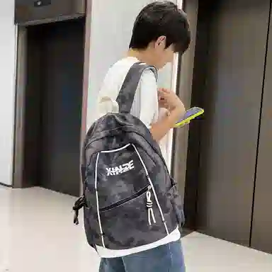 泰格奴 纯色字母休闲百搭高颜值精美配色质感旅行潮流初高中大学生上课书包 尼龙 双肩包 男女同款情侣款 白色/绿色/黑色/粉红色/酒红色