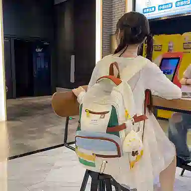 泰格奴 撞色系轻便百搭高颜值女生背包洋气个性气质高级感潮流时尚初高中大学生上课书包 尼龙 双肩包 常规 男女同款情侣款 多色