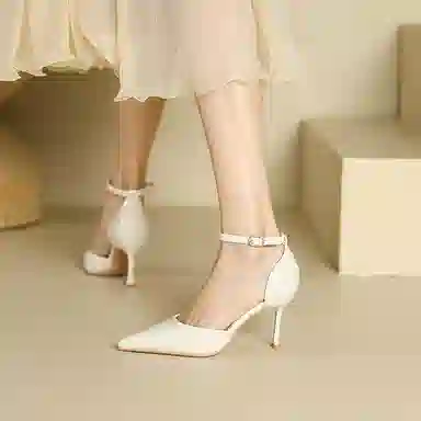 兰缪 漆皮 时尚简约纯色百搭优雅 细跟 高跟鞋 女款