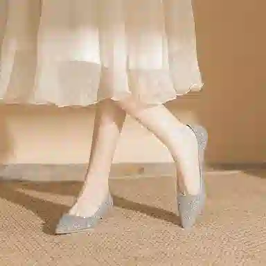 兰缪 亮面皮 时尚气质优雅百搭 休闲单鞋 女