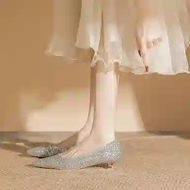 兰缪 亮面皮 时尚气质优雅百搭 休闲单鞋 女