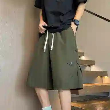 加荣 夏季薄款透气凉感冰丝褶皱设计五分裤潮牌痞帅高街青少年工装短裤 男女同款