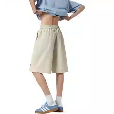 AWAO