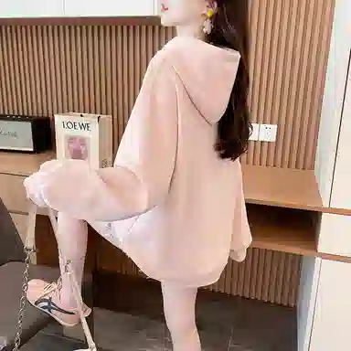 沐晓欣 连帽薄款卡通卫衣 女款