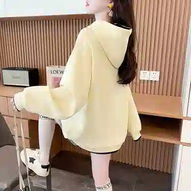 沐晓欣 连帽女卡通卫衣 女款