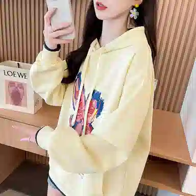 沐晓欣 连帽女卡通卫衣 女款