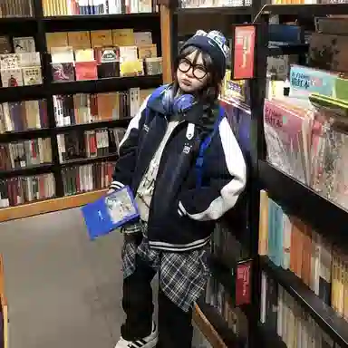 桴生 美式撞色立领休闲宽松春秋百搭情侣棒球服夹克 女款