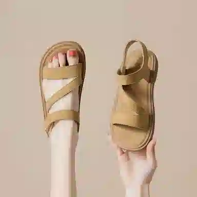 卓诗尼 合成革 百搭 复古 魔术贴 软底 沙滩凉鞋 女款 杏色