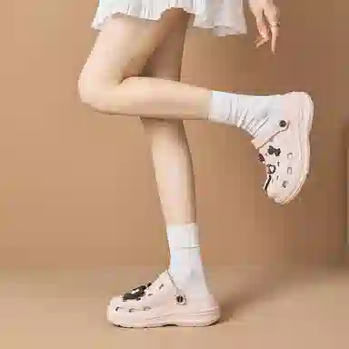 DAPHNE