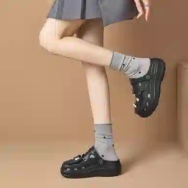 DAPHNE