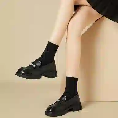 DAPHNE PU