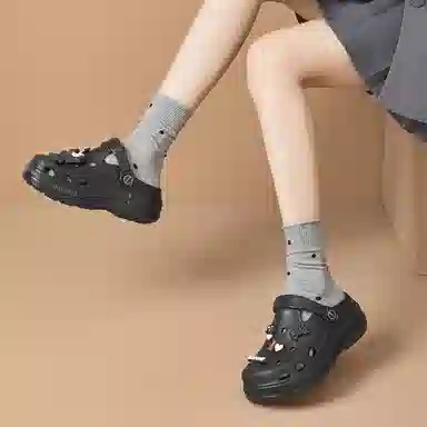 DAPHNE