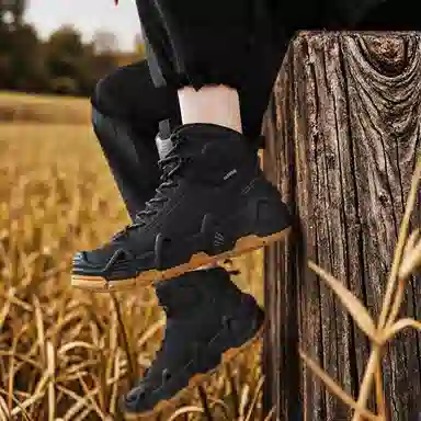 MESUCA Leather Mid-Top Hiking Boots