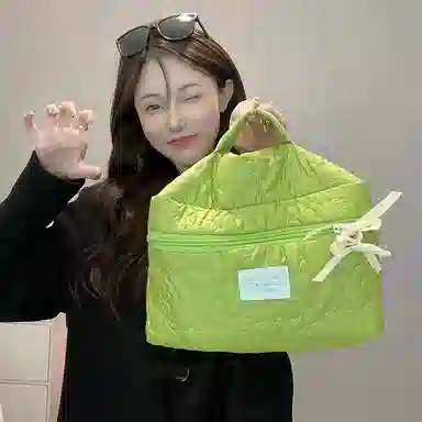 KEWANHONGKEWANHONGIns