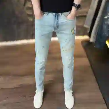 吉肯蒂 潮流刺绣水洗修身弹力小脚牛仔裤 男款