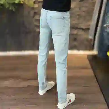 吉肯蒂 潮流刺绣水洗修身弹力小脚牛仔裤 男款
