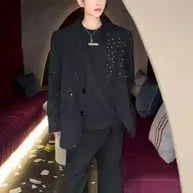 冈哉 美式高街潮男潮流小众满天星铆钉亮片设计装饰领垫肩手工重工宽松休闲西服春秋季纽扣百搭舒适通勤西装  男女同款