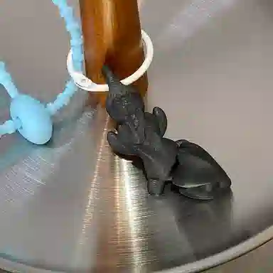 弗洛康 治愈解压趣味创意超酷幼龙小恐龙包包挂饰书包钥匙扣 谷圈挂件