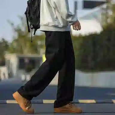 尘映 美式潮流高街户外宽松简约百搭直筒裤牛仔裤 男款