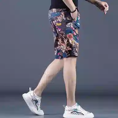尘映 薄款潮牌不规则印花五分中裤运动沙滩裤休闲短裤 男款
