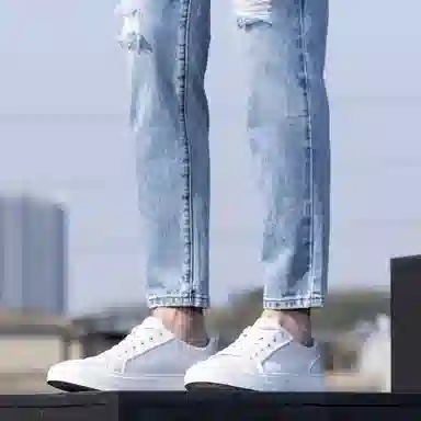 尘映 美式高街潮牌复古破洞水洗休闲百搭透气清凉九分小脚修身牛仔裤 男女同款