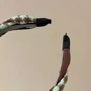 希铃 棕绿格纹编织麻花高颅顶 布艺 发箍 女款