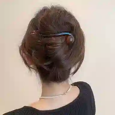 希铃 简约大气扭扭夹大珠珠高级 亚克力 发夹 女款