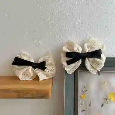 希铃 法式温柔气质白色蕾丝蝴蝶结#好运 布艺 发夹 女款