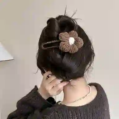 希铃 高级感秋冬 针织花朵 布艺 发夹 女款