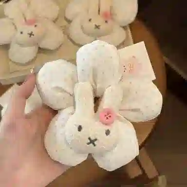 希铃 高颜值可爱甜心卡通兔兔 布艺 发圈 女款