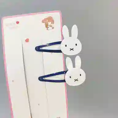 希铃 甜酷可爱辣妹小众兔子 亚克力 发夹 女款