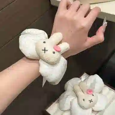 希铃 高颜值可爱甜心卡通兔兔 布艺 发圈 女款